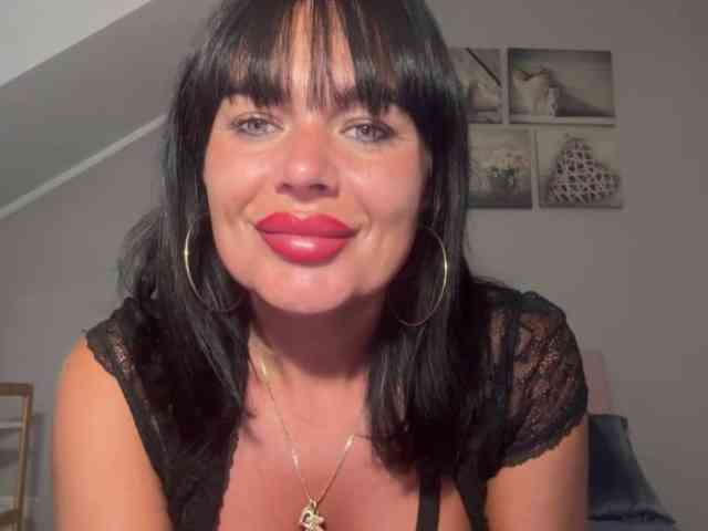 LUSTjenny webcam