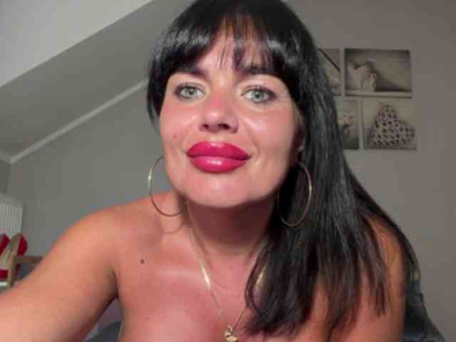 LUSTjenny webcam