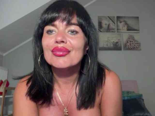 LUSTjenny webcam