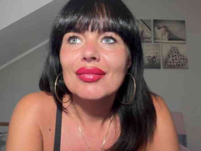 LUSTjenny webcam