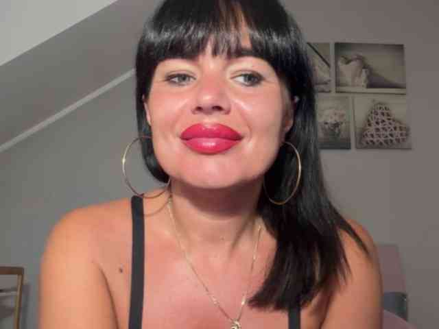 LUSTjenny webcam