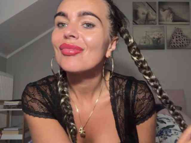 LUSTjenny webcam