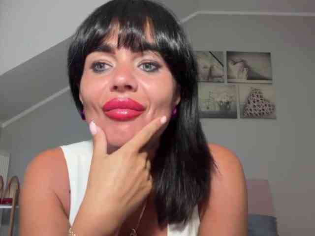 LUSTjenny webcam