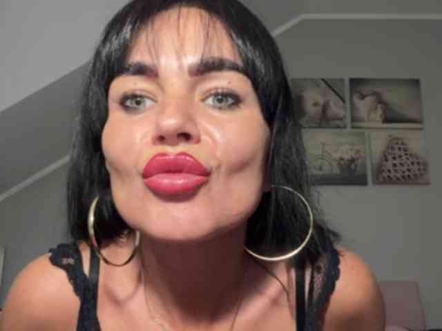 LUSTjenny webcam