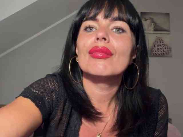 LUSTjenny webcam