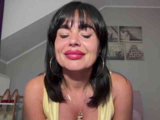 LUSTjenny webcam