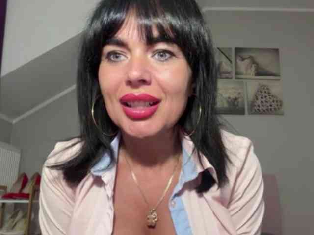 LUSTjenny webcam