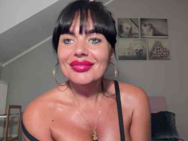 LUSTjenny webcam