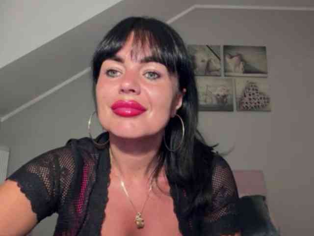 LUSTjenny webcam