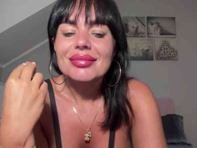 LUSTjenny webcam