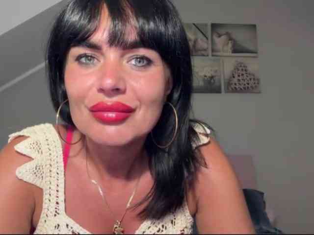 LUSTjenny webcam