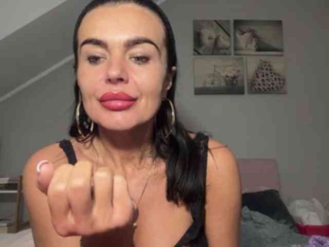 LUSTjenny webcam