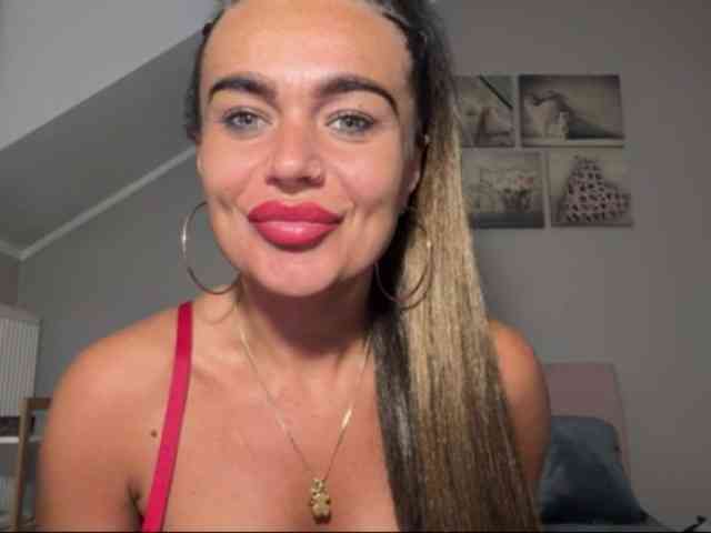 LUSTjenny webcam