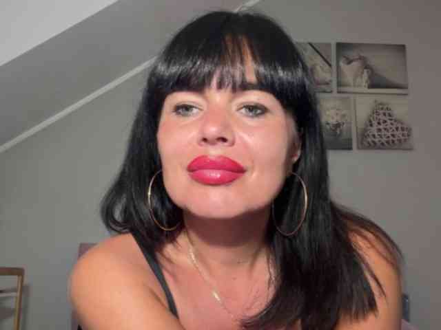 LUSTjenny webcam