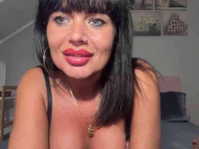 LUSTjenny webcam