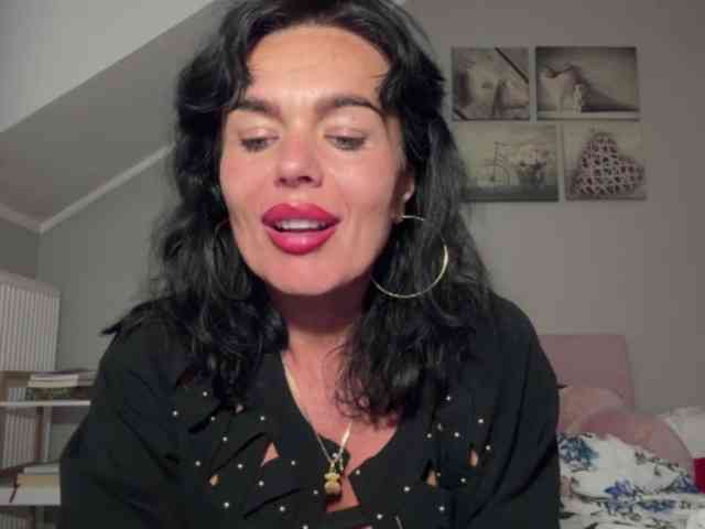 LUSTjenny webcam
