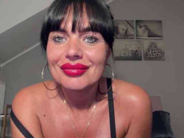 LUSTjenny webcam