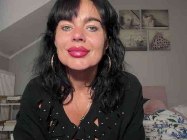 LUSTjenny webcam