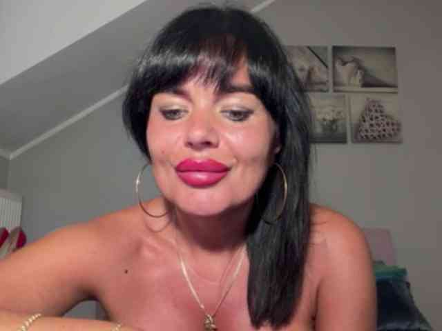 LUSTjenny webcam