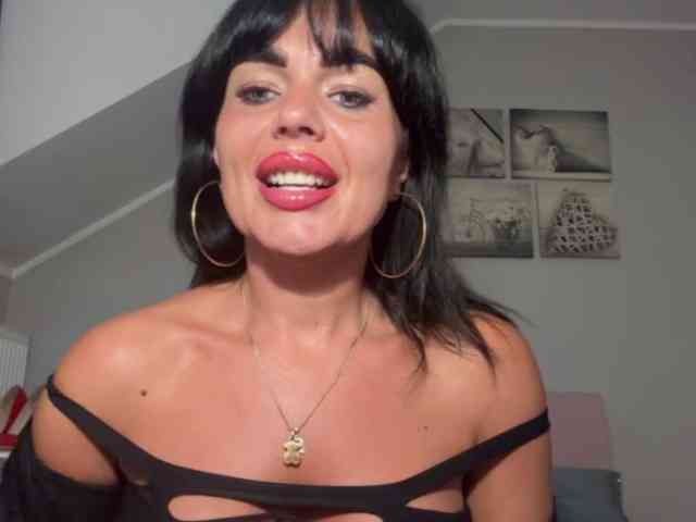 LUSTjenny webcam