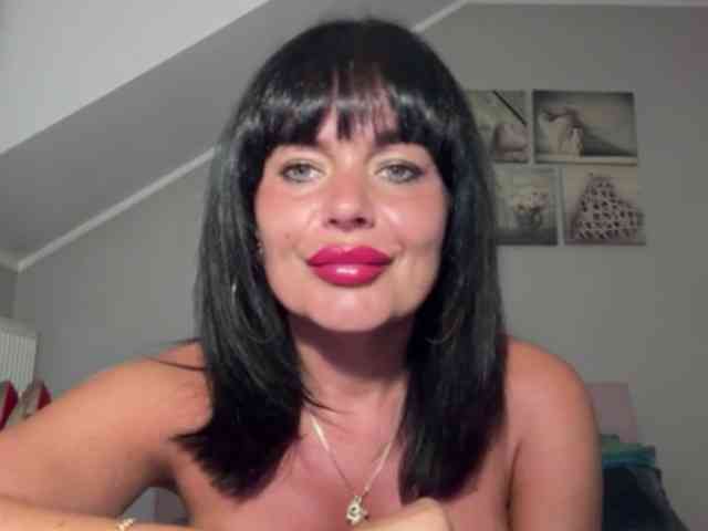 LUSTjenny webcam