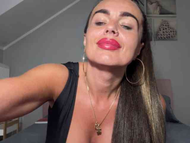 LUSTjenny webcam
