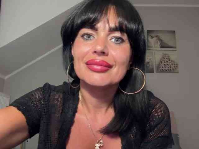 LUSTjenny webcam