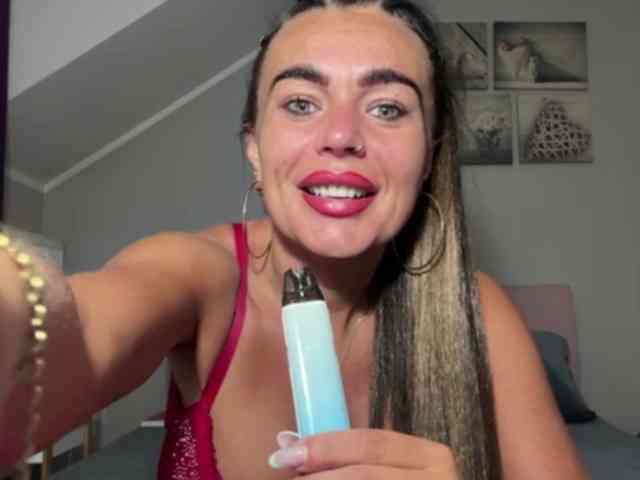 LUSTjenny webcam