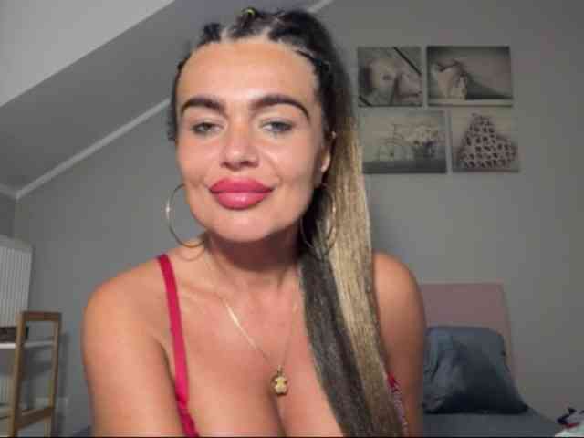 LUSTjenny webcam