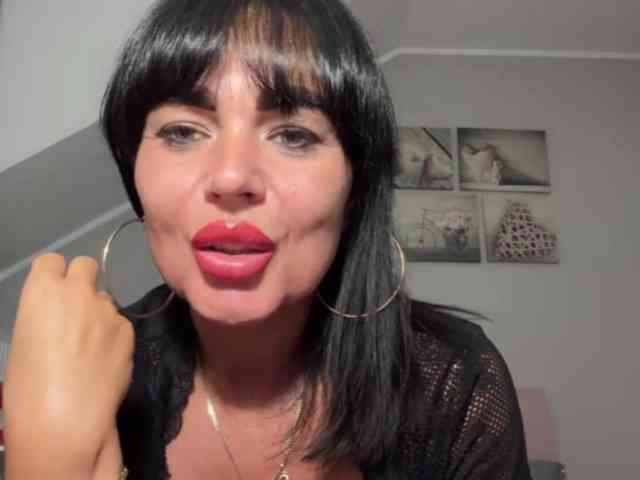 LUSTjenny webcam