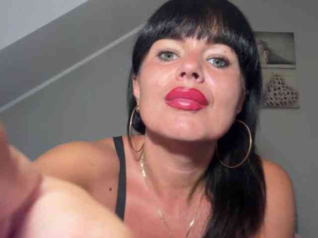 LUSTjenny webcam