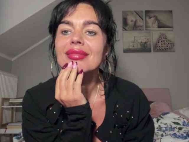 LUSTjenny webcam