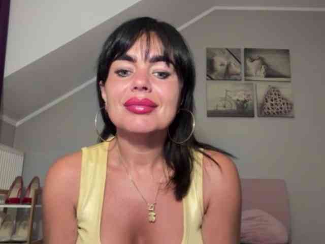 LUSTjenny webcam