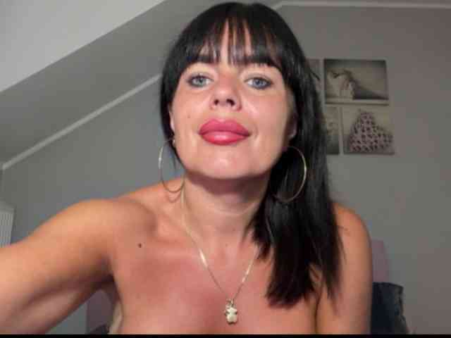 LUSTjenny webcam