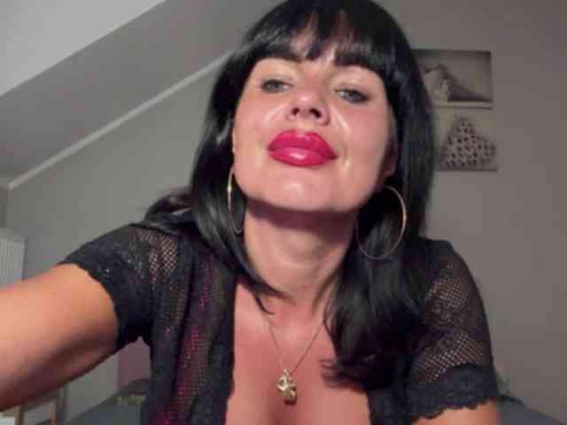 LUSTjenny webcam