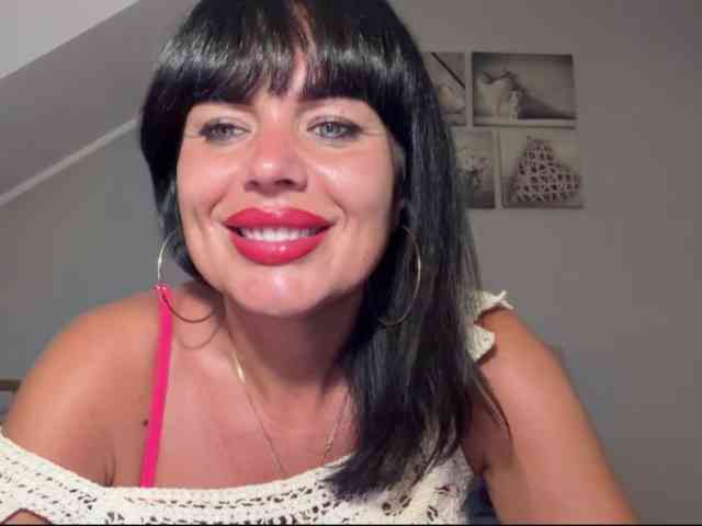 LUSTjenny webcam