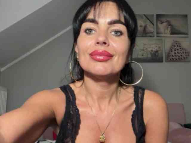 LUSTjenny webcam