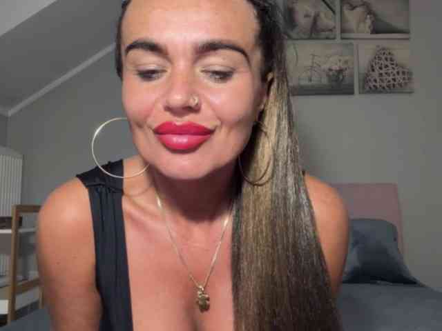 LUSTjenny webcam
