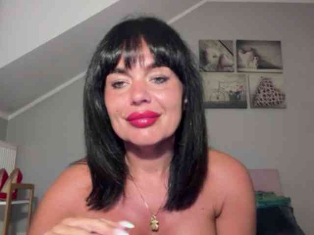 LUSTjenny webcam