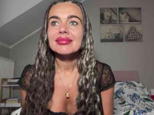 LUSTjenny webcam
