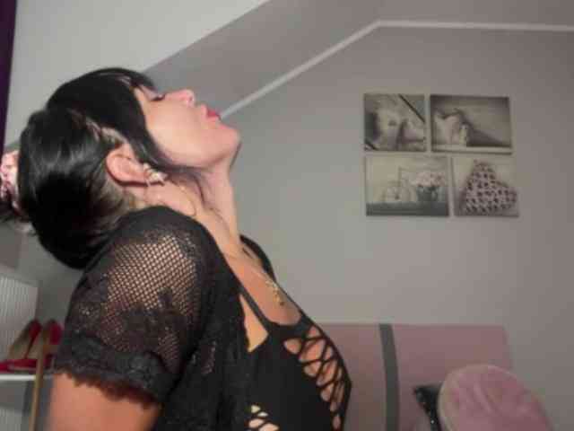 LUSTjenny webcam