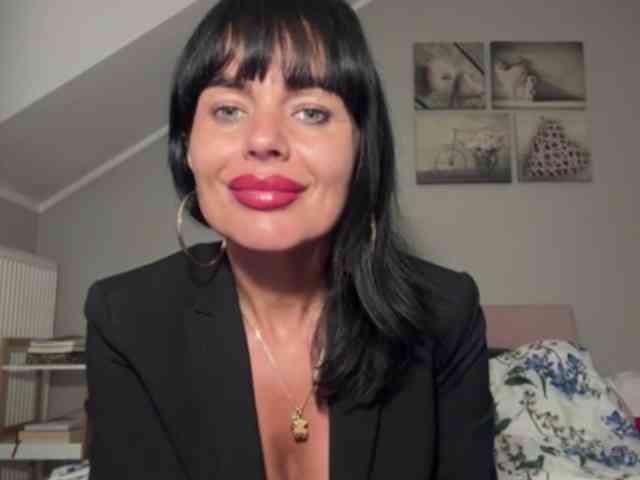 LUSTjenny webcam