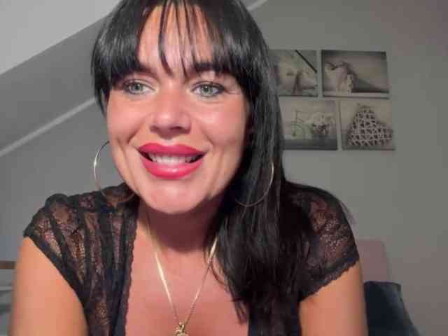 LUSTjenny webcam