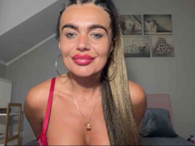 LUSTjenny webcam