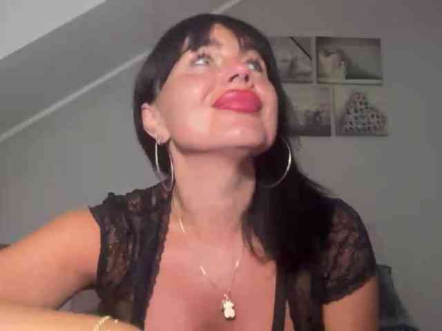 LUSTjenny webcam