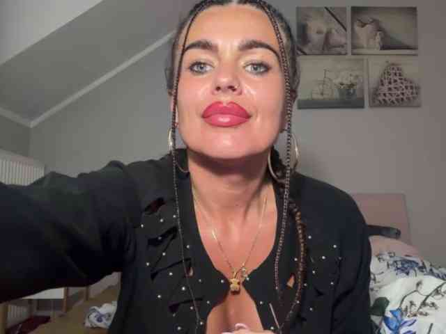 LUSTjenny webcam