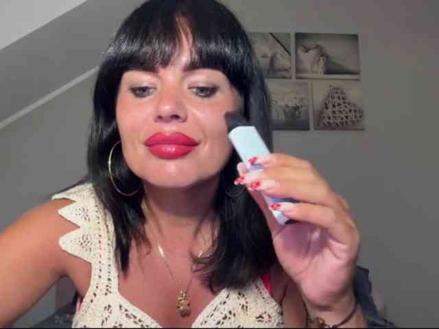 LUSTjenny webcam