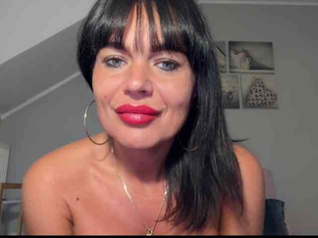 LUSTjenny webcam