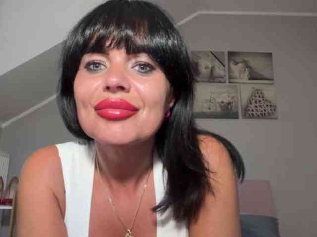 LUSTjenny webcam