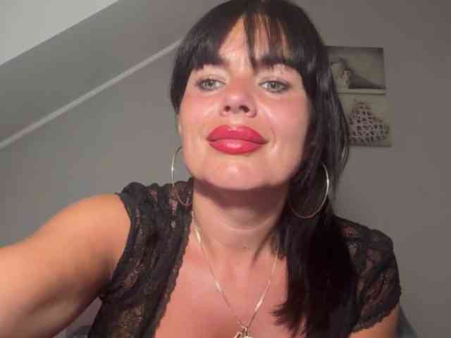 LUSTjenny webcam